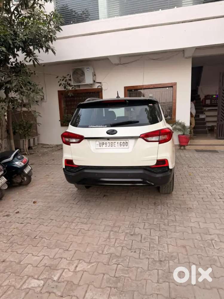Mahindra Alturas G4 2018 Diesel 4x4 Automatic