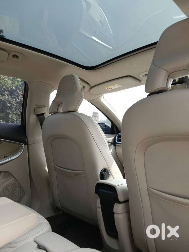 Volvo V40 Cross Country D3 Inscription, 2015, Diesel