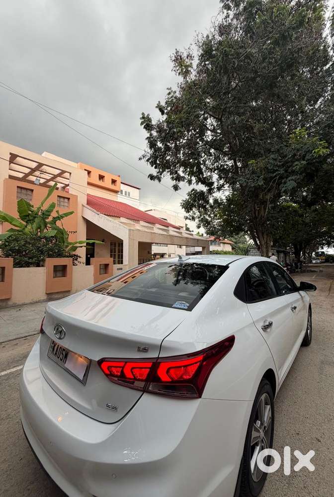 Hyundai Verna 1.6 Sx (o) Vtvt At, 2019, Petrol