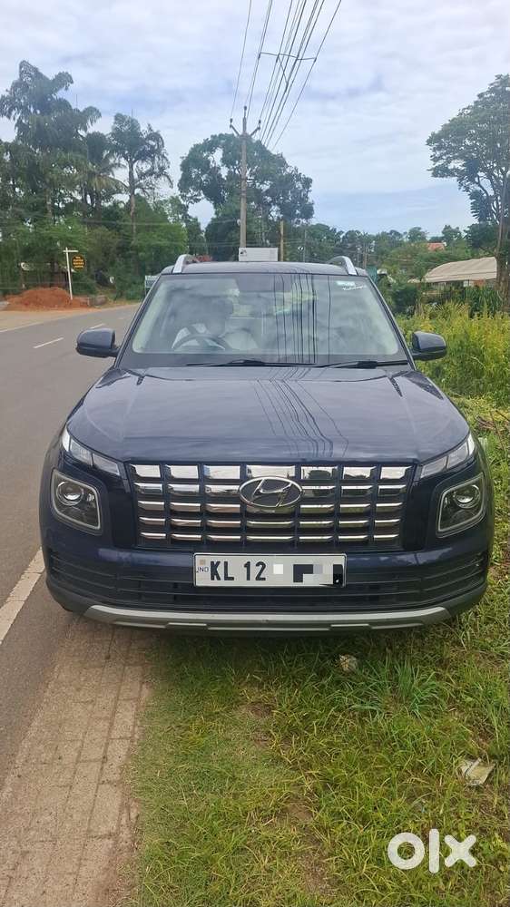 Hyundai Venue 1.2 S (o), 2023, Petrol