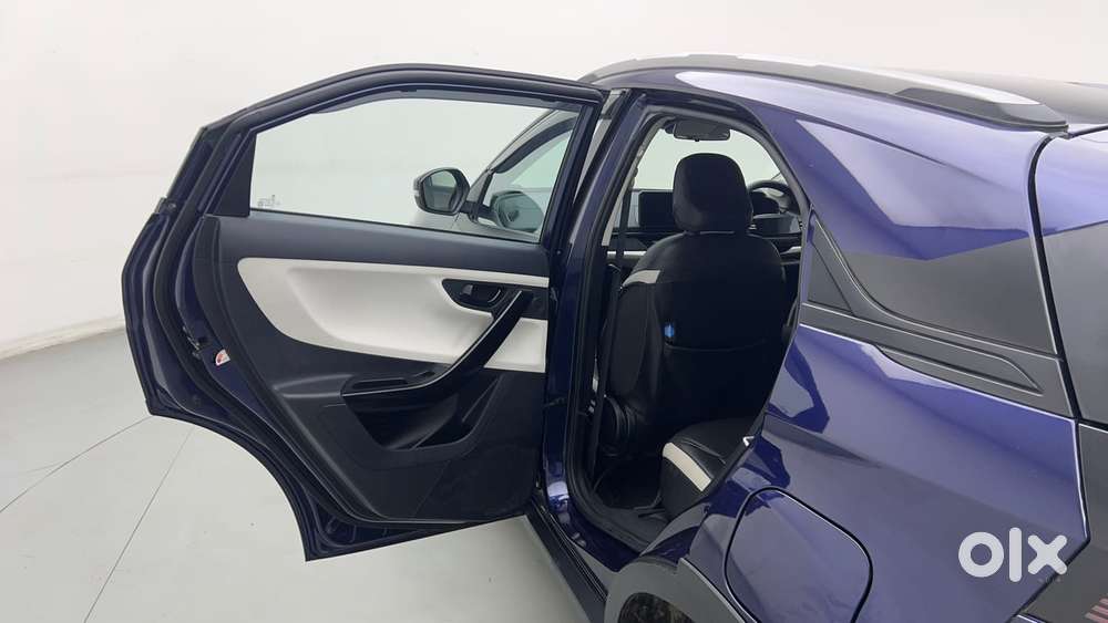 Tata Nexon Pure (s) 1.2 Petrol 6amt, 2025, Petrol