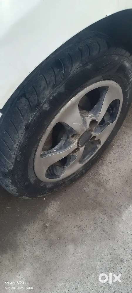 2015 Maruti Suzuki 800 Ac,new Tyre ,cng Hai Per Paper Mai Nahi Hai.