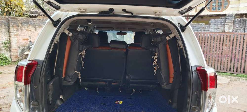 Toyota Innova Crysta 2.4 G Mt 8s, 2018, Diesel