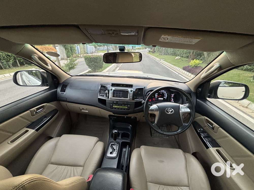 Toyota Fortuner 4x2 4 Speed At, 2015, Diesel