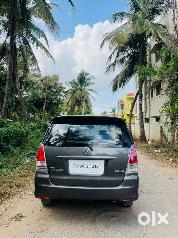 Toyota Innova Diesel 2011 Km