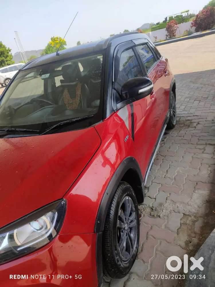 Maruti Suzuki Brezza Zdi+ 2019 Dual Tone