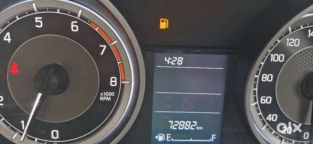 Maruti Suzuki Swift Dzire Vxi Optional, 2022, Petrol