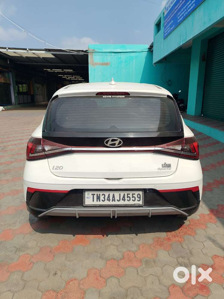 Hyundai I20 Sportz 1.2 Ivt, 2024, Petrol