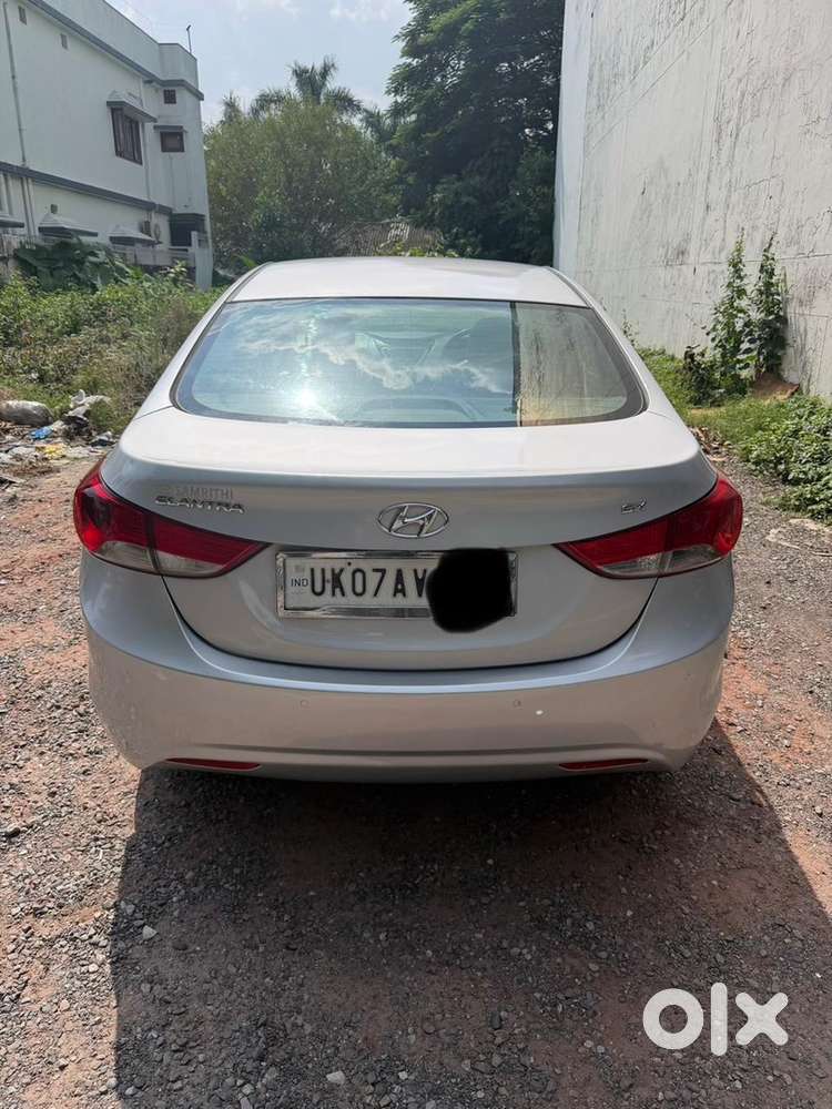Hyundai Elantra 2013 Car