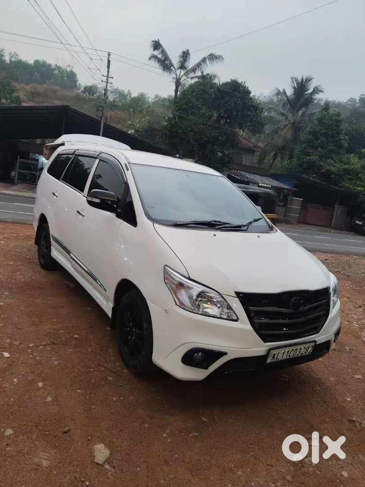 Toyota Innova 2013 Diesel 151000 Km Driven