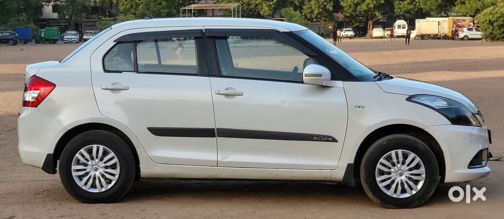 Maruti Suzuki Dzire 1.2 Vxi, 2015, Petrol
