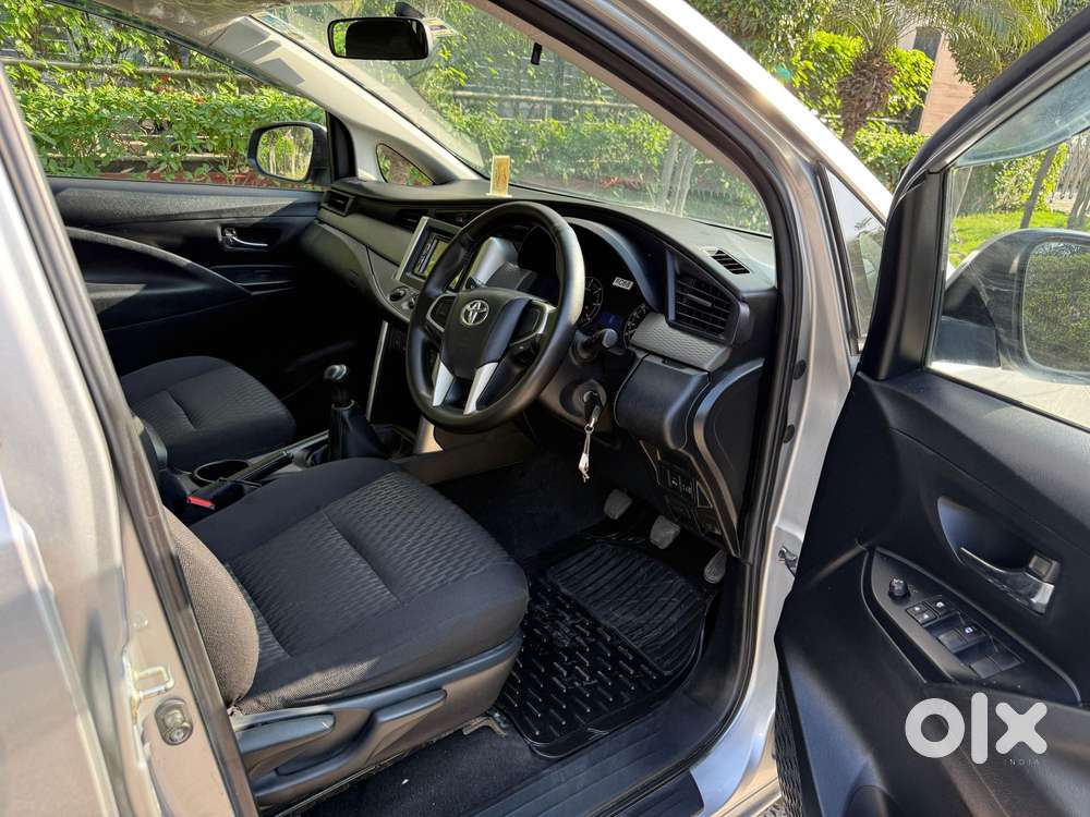 Toyota Innova Crysta