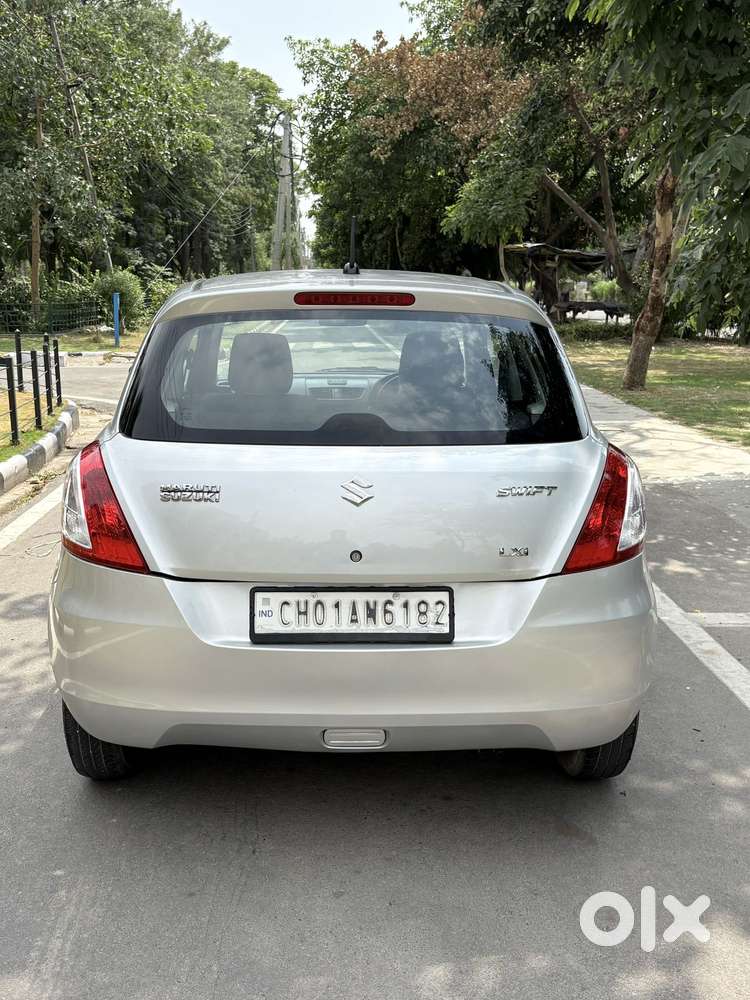 Maruti Suzuki Swift Lxi Option, 2012, Petrol