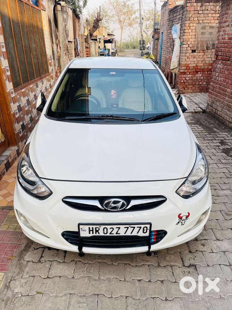 Hyundai Fluidic Verna 2012 Diesel 100000 Km Driven
