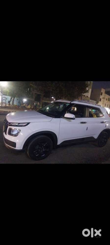 Hyundai Venue Diesel 2023