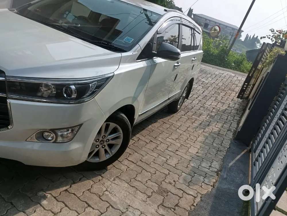 Toyota Innova Crysta 2019 Diesel Manual