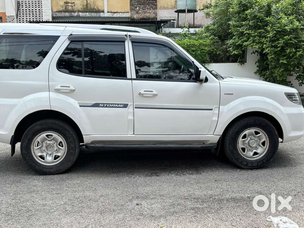 Tata Safari Storme [ ] 2.2 Lx 4x2, 2016, Diesel