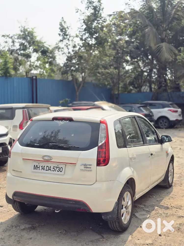 Ford Figo2011 Diesel85000km Driven Insurance Active Till December 2026