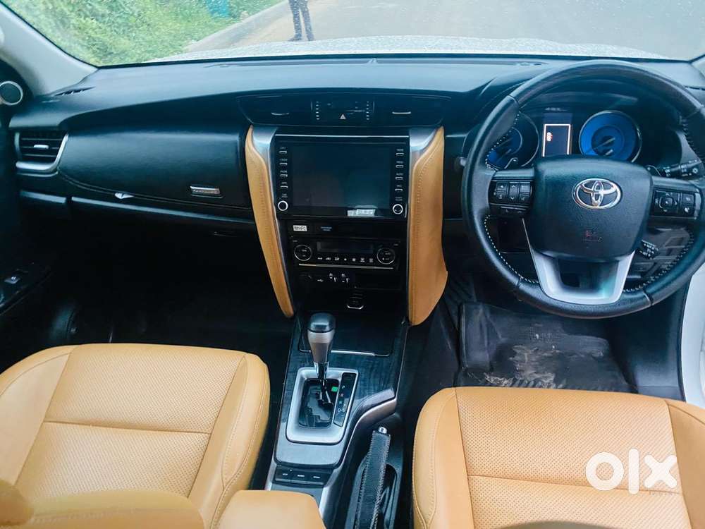 Toyota Fortuner 4x2 At 2.8 Diesel, 2024, Diesel
