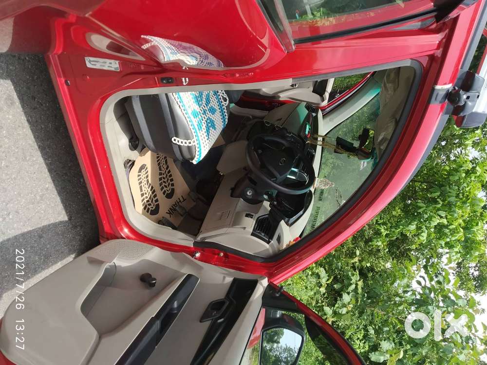 Mahindra Kuv 100 2017 Petrol Good Condition