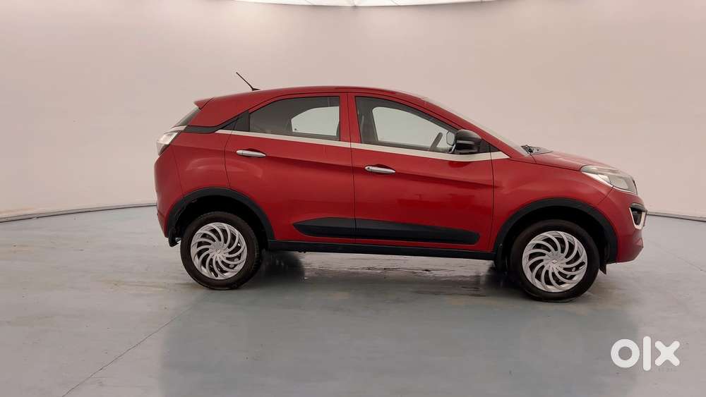Tata Nexon 1.2 Revotron Xm, 2019, Petrol