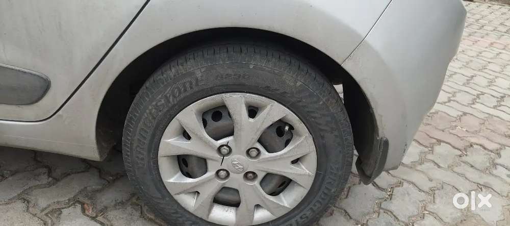 Hyundai Grand I10 Sportz 2015