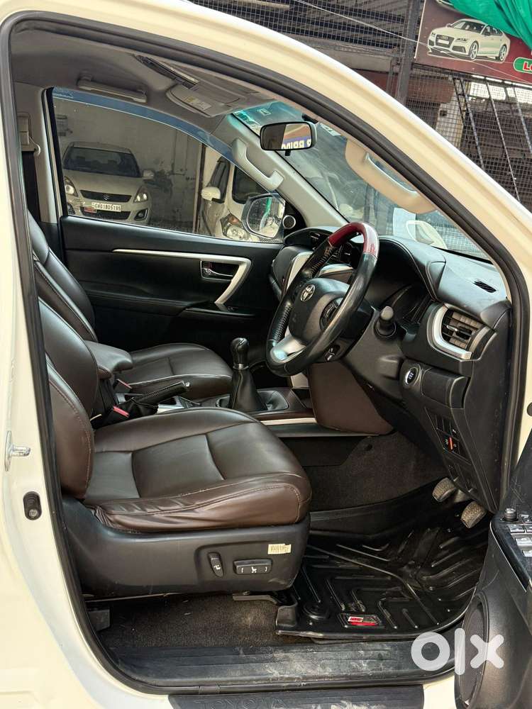 Toyota Fortuner 3.0 4x4 Manual, 2017, Diesel