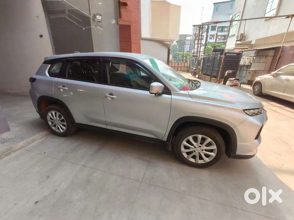 Maruti Suzuki Vitara Hybrid 2023 Manual, With Branded Android & 360