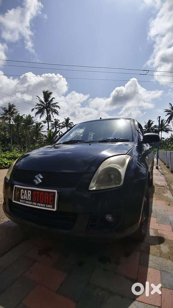Maruti Suzuki Swift 1.3 Vxi, 2010, Petrol