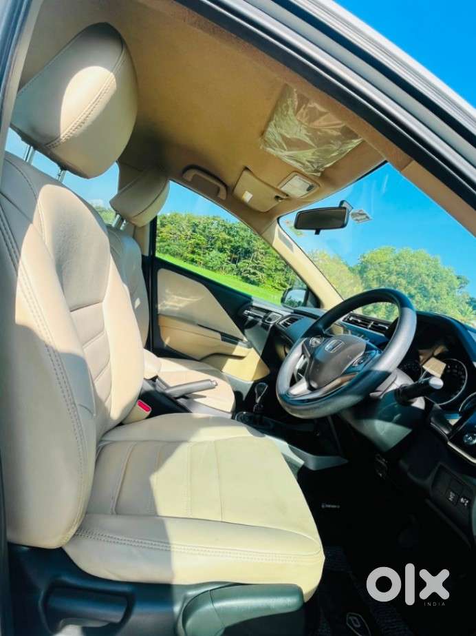 Honda City I-vtec V, 2017, Petrol