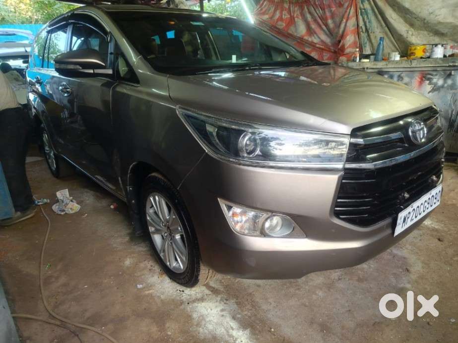 Toyota Innova Crysta 2.8 Gx At, 2017, Diesel