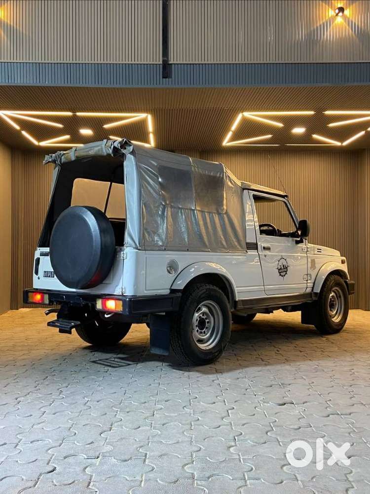 Maruti Suzuki Gypsy King St 4x4, 2004, Petrol