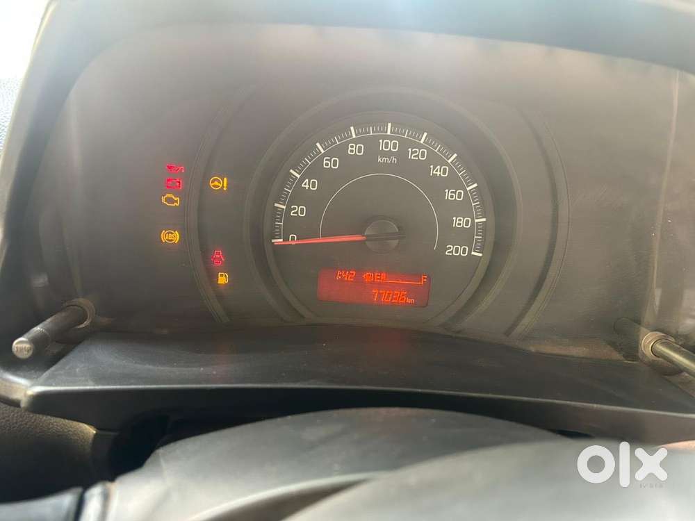 Maruti Suzuki Swift Lxi Option, 2020, Petrol