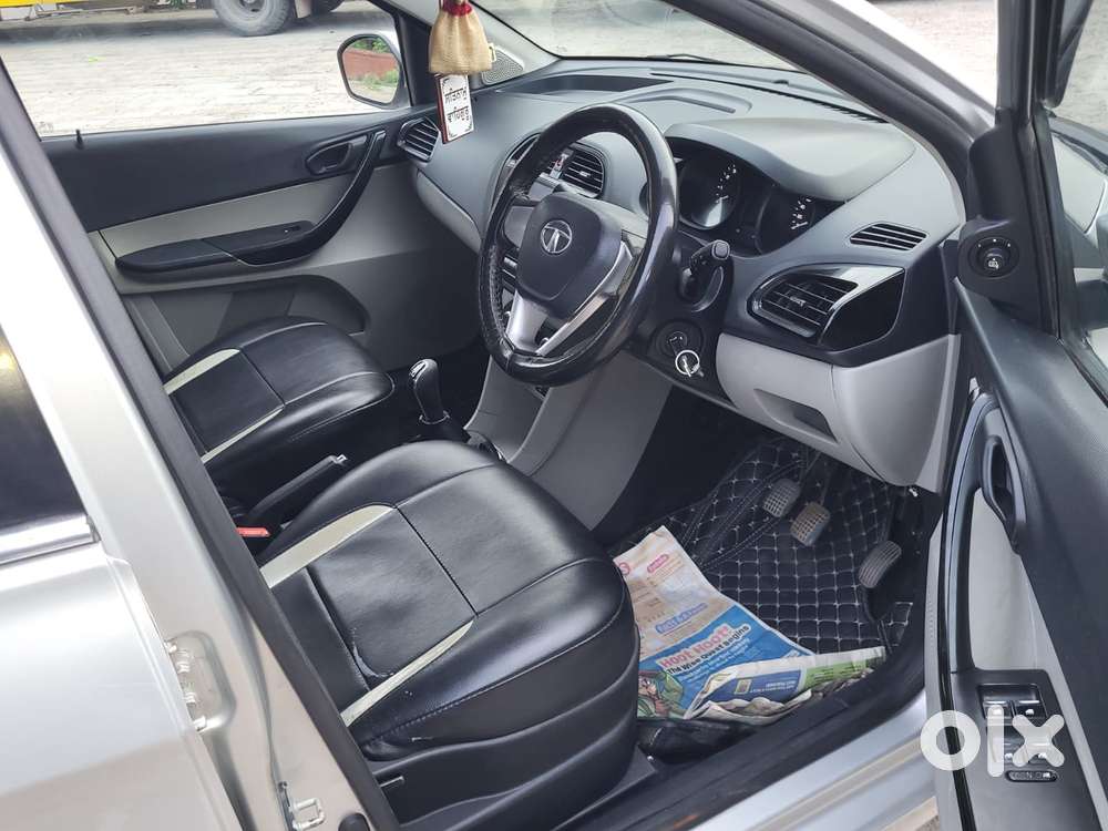 Tata Tiago 1.2 Revotron Xt (o), 2017, Petrol