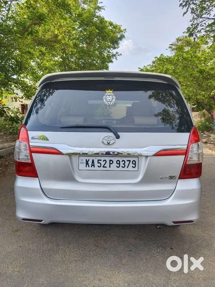 Toyota Innova 2013 Diesel Well Maintained