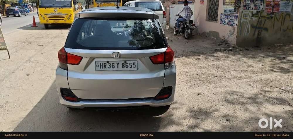 Honda Mobilio 2015 Diesel 157000 Km Driven Good Condition.