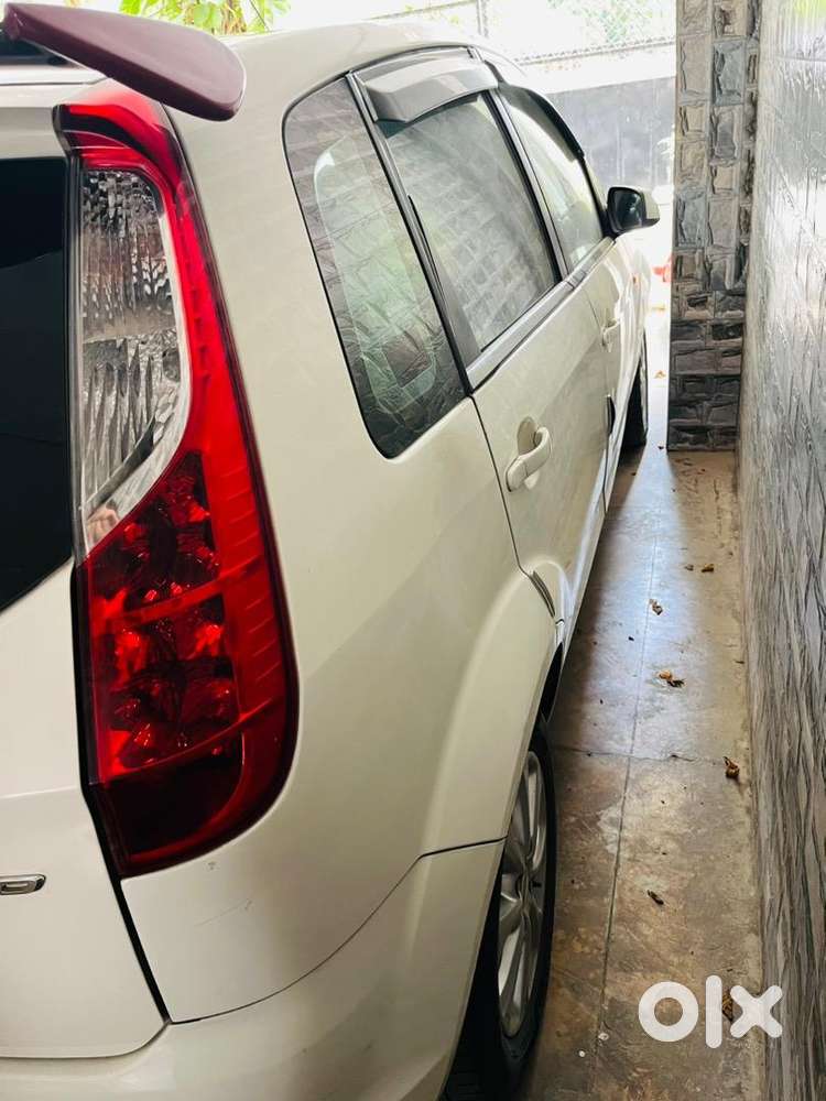 Ford Car 2010 Model Top Model Titanium Model No Problem