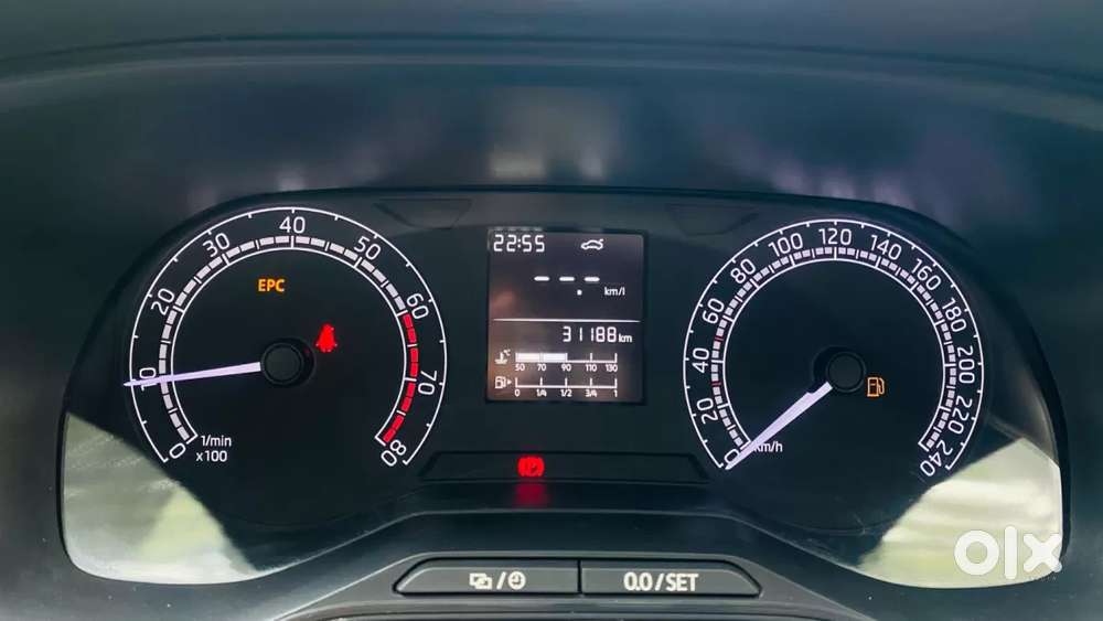 Skoda Kushaq Ambition 1.0l Tsi Mt, 2021, Petrol