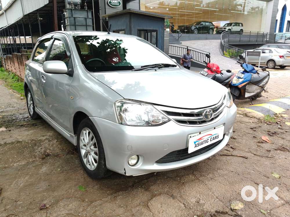 Toyota Etios Liva V Sp*, 2011, Petrol