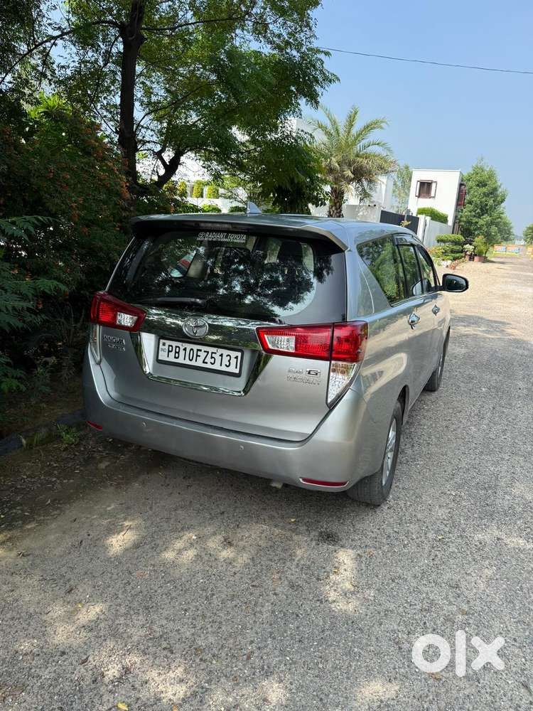 Toyota Innova Crysta 2.4 G Mt, 2016, Diesel