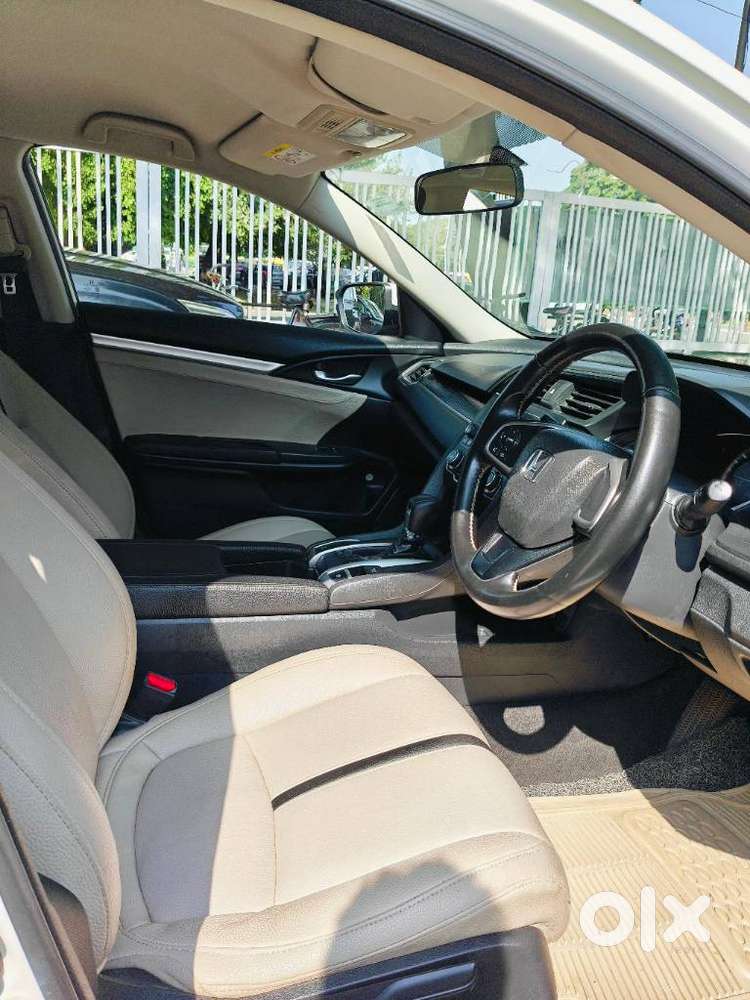 Honda Civic 1.8 V At, 2019, Petrol
