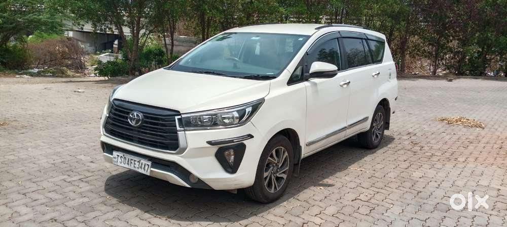 Toyota Innova Crysta 2.4 G Mt, 2021, Diesel