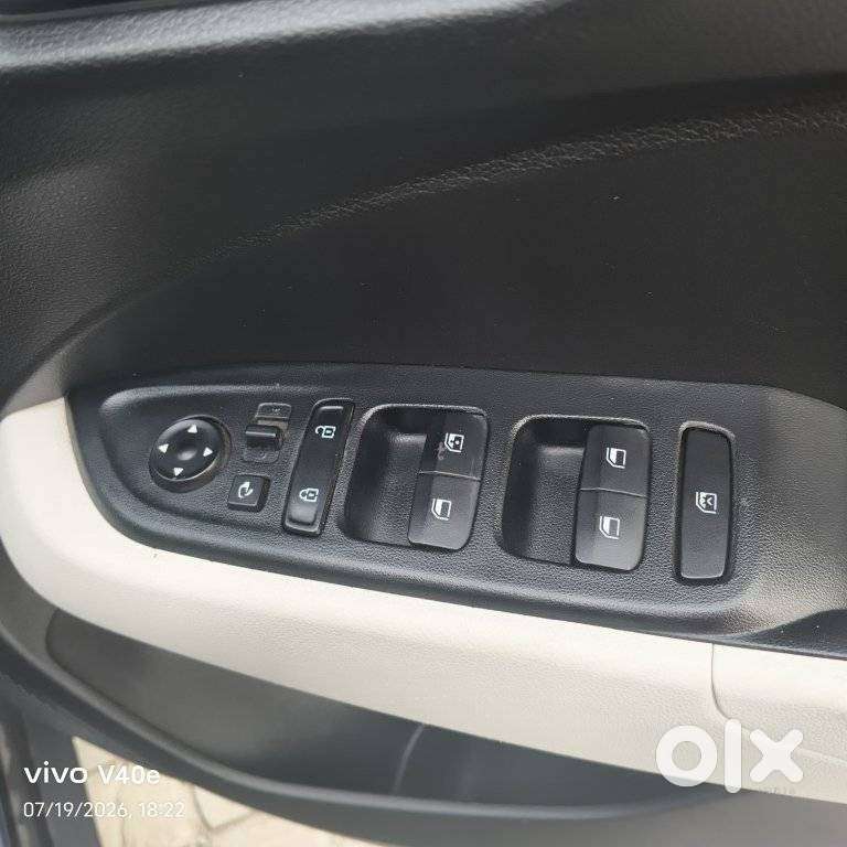 Hyundai Venue Sx Mt, 2022, Petrol