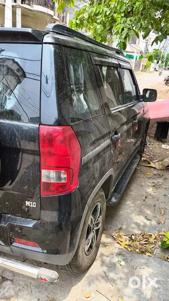 Ek Dum Nai Car Ki Tarah Hai Koi Damage Nahi Hai Koi Scratch Nahi Hai.