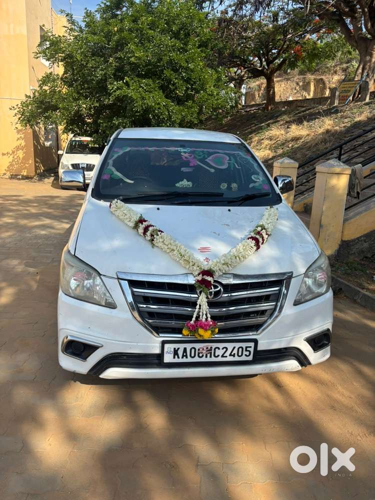 Toyota Innova Diesel 2015 Car