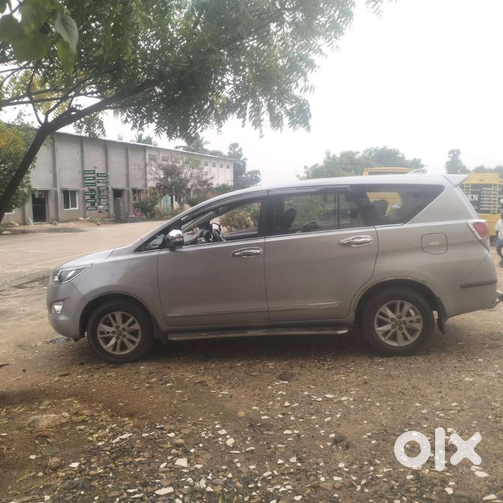 Toyota Innova Crysta