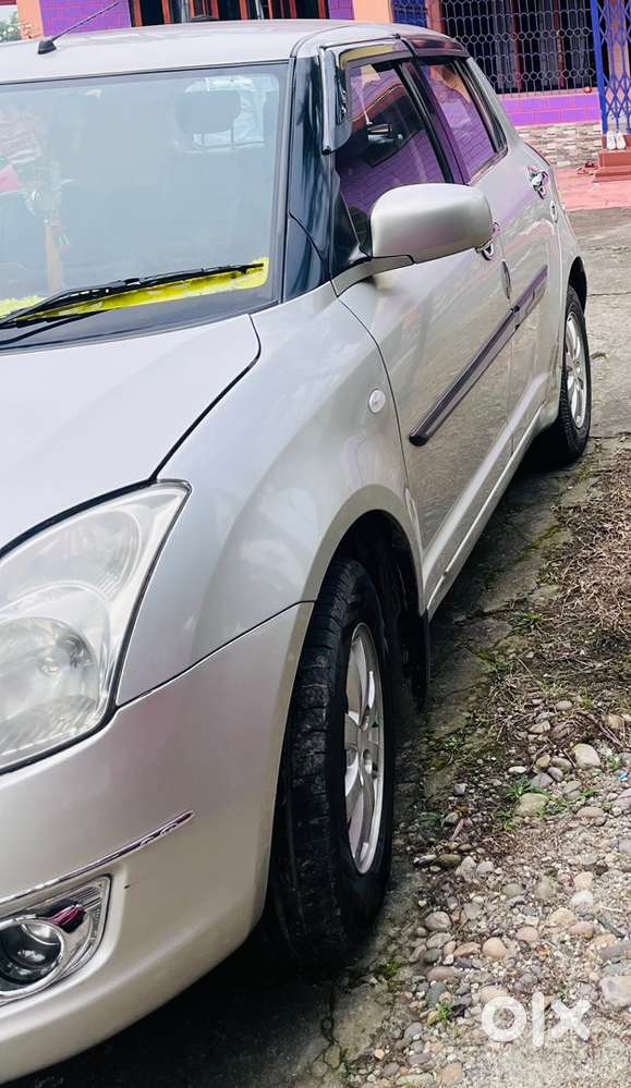Swift Zxi Top Model Petrol