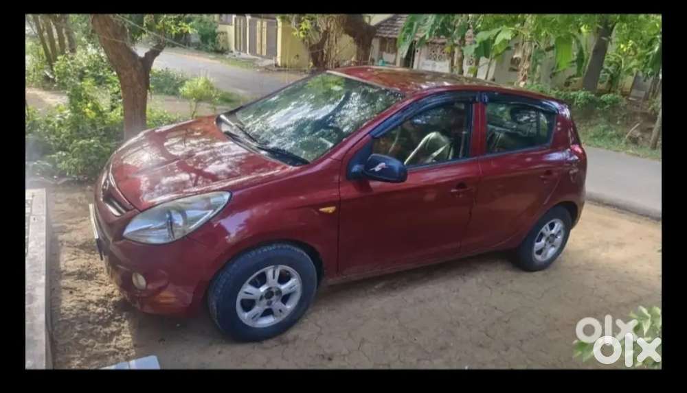 Hyundai I20 2010 Petrol Well Maintained