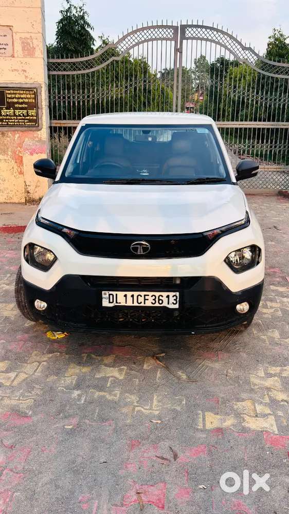 Tata Punch 1.2 Revotron 2025
