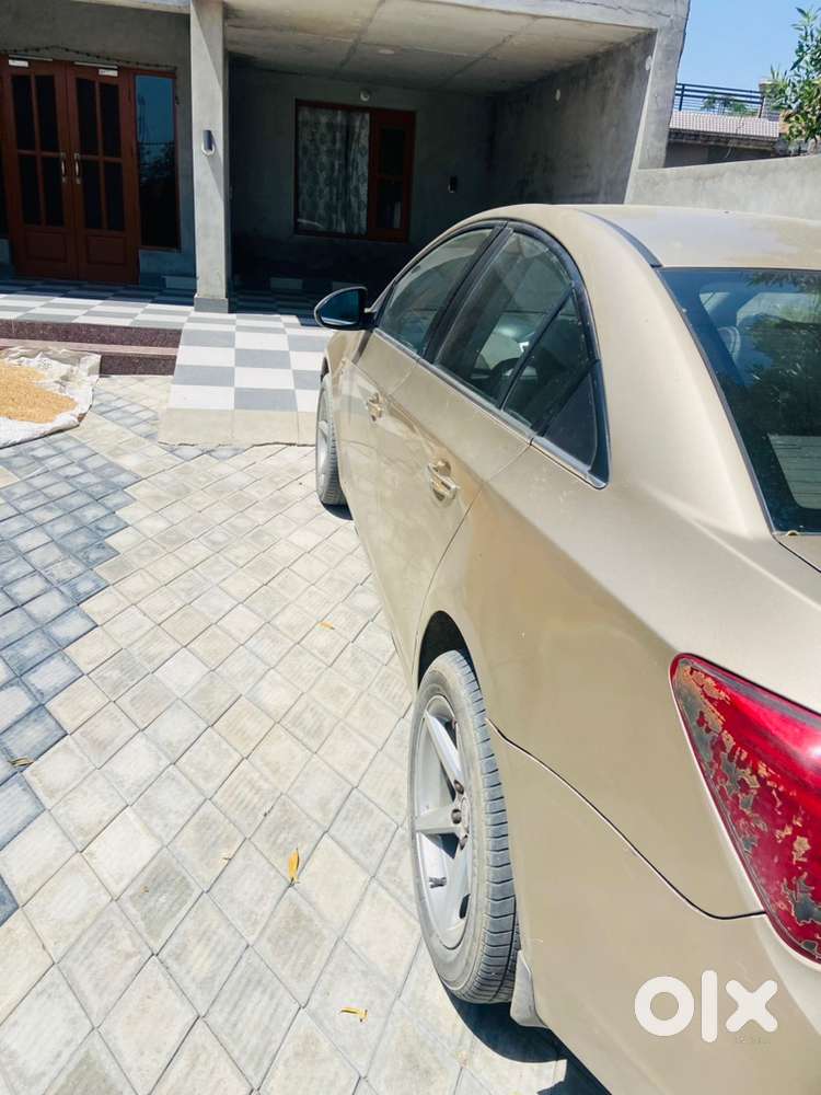 Chevrolet Cruze Ltz 2010 Km Driven